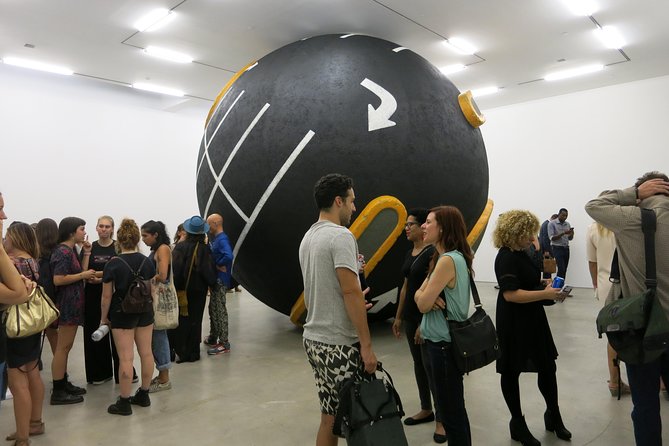 Chelsea Contemporary Art Tour with NYC Professional Art Critic - How the two-hour route feels