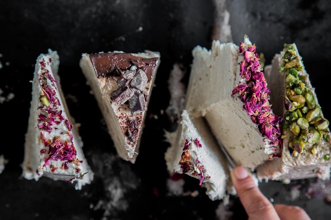 Chelsea Market and High Line Guided Food Tour - What the guides add to the experience