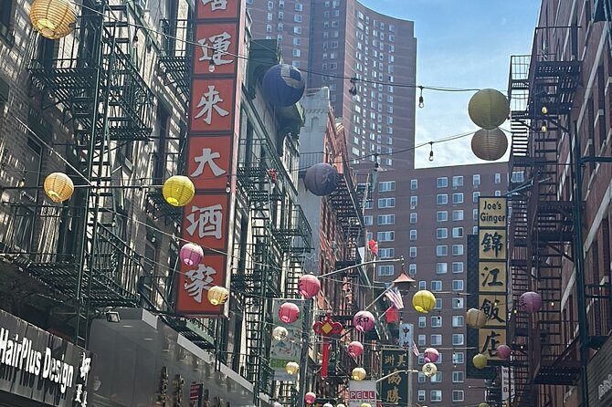 Chinatown & Little Italy Food Tour (4 Delicious Food Stops!) - The Best Fit for Families, First-Time Visitors, and Food Fans