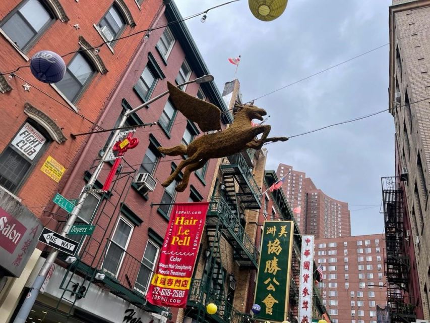 Chinatown Walking Food Tour of New York - Markets, temples, and the streets between the bites