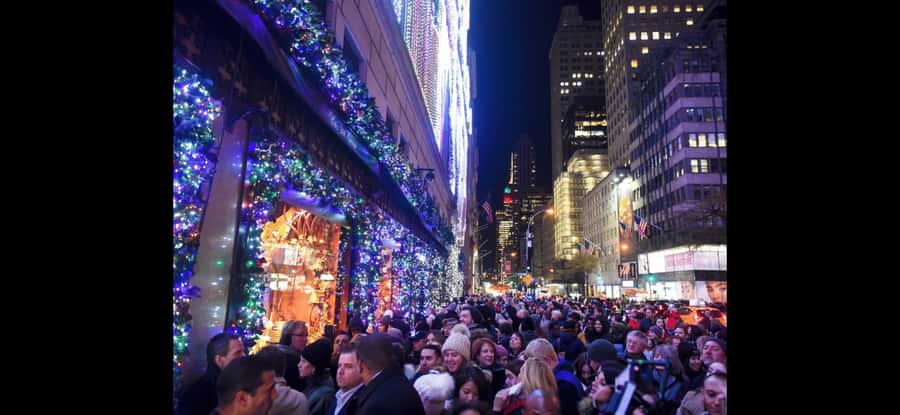 Christmas in New York: Skip-the-Line Holiday Lights Tour - Starting at Central Park South