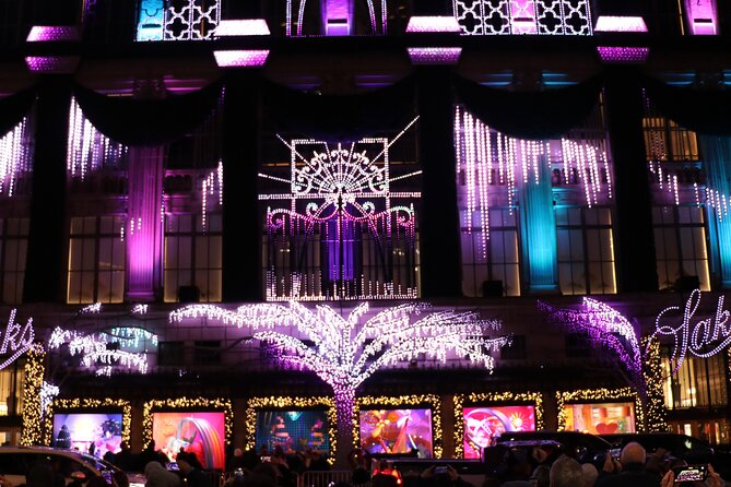 Christmas Light Private Carriage Ride New York City - Saks Fifth Avenue and its light show