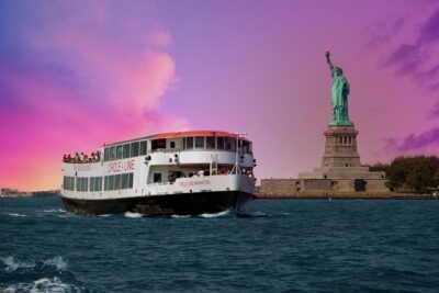 Circle Line: 2hr – New York City Harbor Lights Cruise