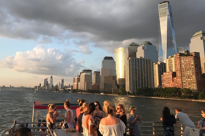 Circle Line: 2hr - New York City Harbor Lights Cruise - Should you book the Harbor Lights Cruise?