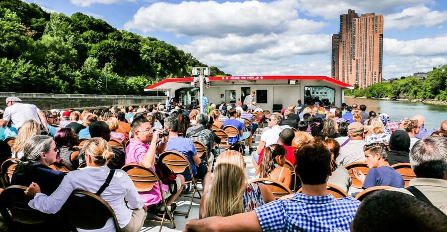 Circle Line: Bear Mountain Foliage & Oktoberfest Cruise NYC - What the $69 price really covers