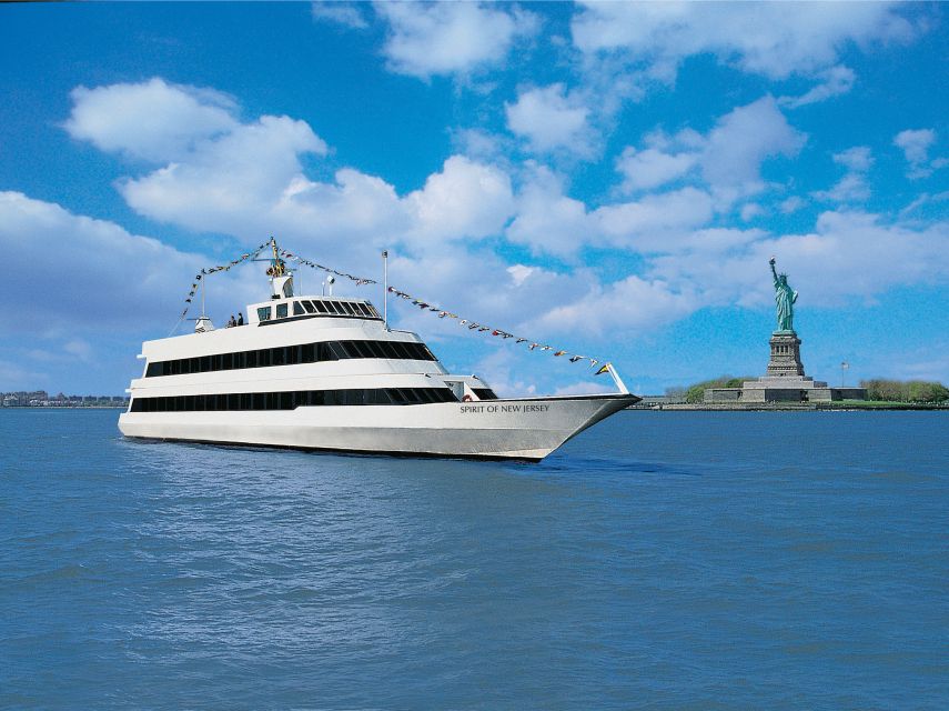 City Cruises New Jersey: NYC Buffet Lunch or Dinner Cruise - Three bridges and the return to New Jersey