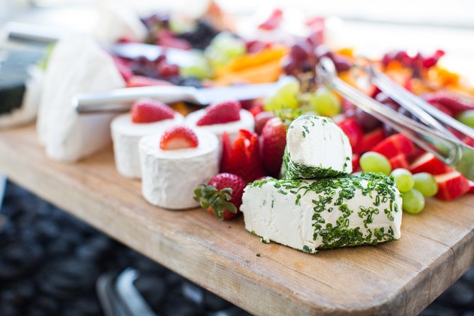 City Cruises New York Alive After Five Cruise - Food, drinks, and the real cost of the evening
