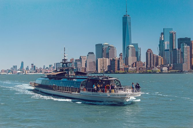City Cruises New York Bateaux Premier Lunch Cruise - A city tour that happens while you eat