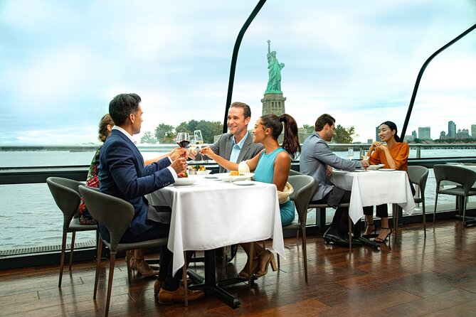 City Cruises New York Bateaux Premier Lunch Cruise - Statue of Liberty and Ellis Island: the strongest sightseeing stretch