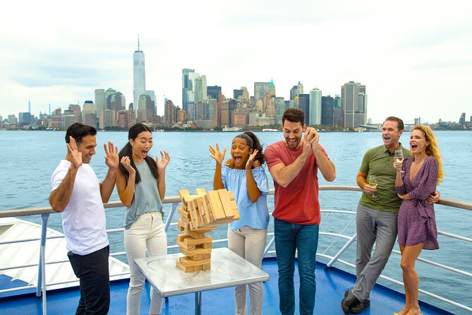 City Cruises New York Signature Lunch Cruise - Weather, clothing, and getting comfortable