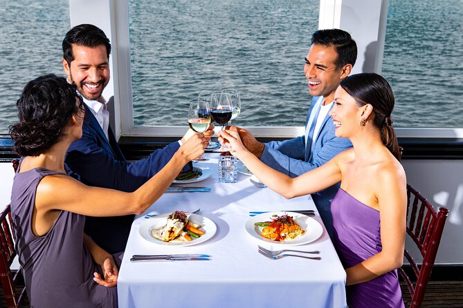 City Cruises NYC: Skyline Dinner Cruise from New Jersey - Lower Manhattan, Battery Park City, and One World Trade Center