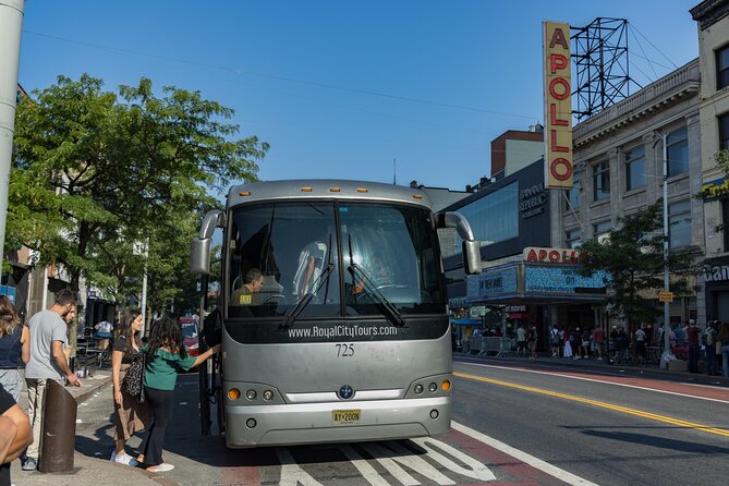 City of Contrasts Tour-Manhattan, Bronx, Queens and Brooklyn - Brooklyn: waterfront views and neighborhood contrasts