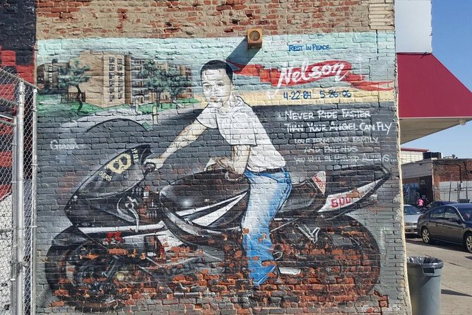 Contrasts of New York Tour: Harlem, The Bronx, Queens, and Brooklyn - Little Italy and an afternoon on foot