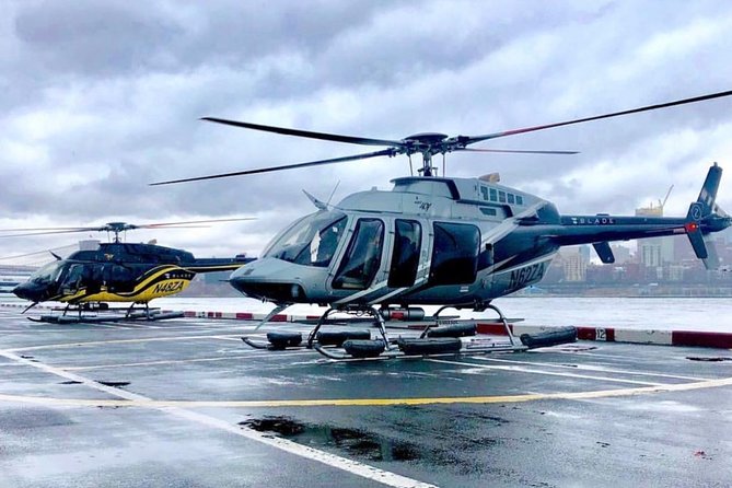 Deluxe Manhattan Helicopter Tour - Statue of Liberty, Ellis Island, and New York Harbor