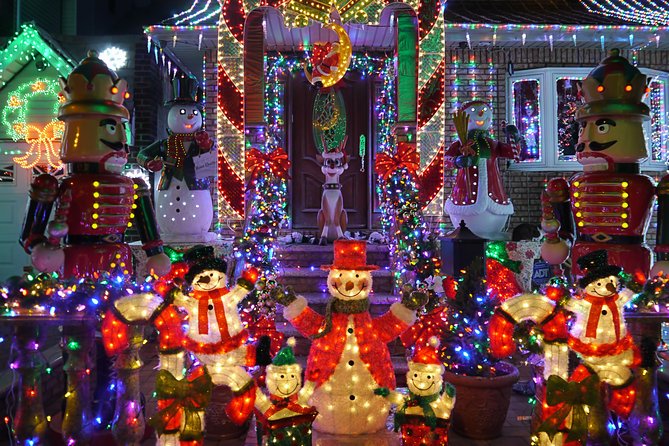 Dyker Heights Brooklyn Christmas Lights Tour - Why Dyker Heights is worth the trip from Manhattan