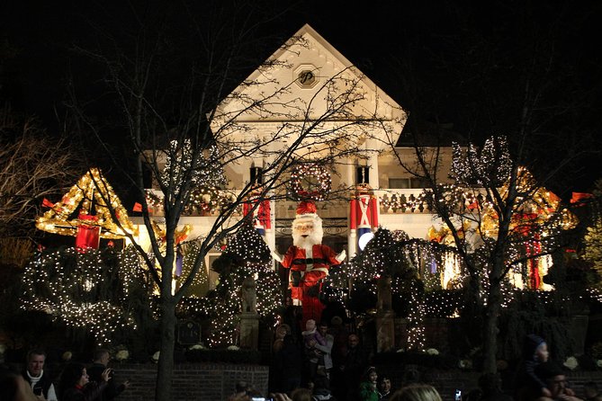 Dyker Heights Brooklyn Christmas Lights Tour - Who will enjoy this Christmas lights tour