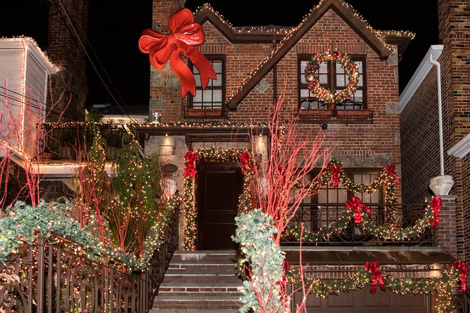 Dyker Heights Christmas Lights and NYC Skyline View Bus Tour - Brooklyn Bridge Park supplies the big city photograph