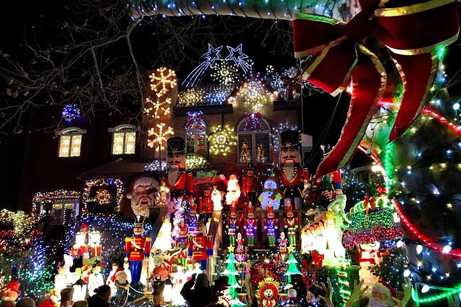 Dyker Heights Christmas Lights Express Bus from Times Square - Why Dyker Heights makes a memorable Christmas outing