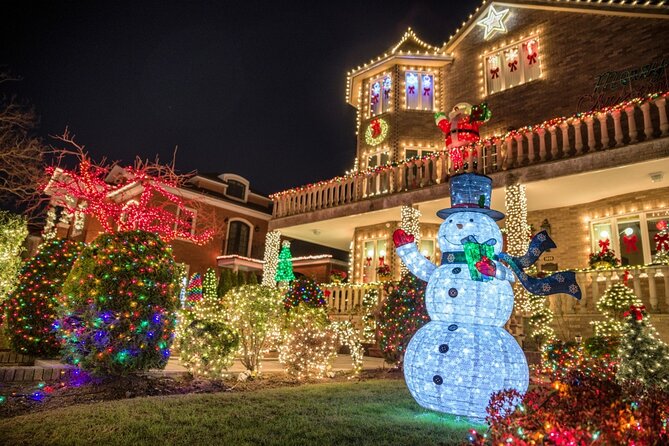 Dyker Heights Christmas Lights Tour from Times Square - Booking, cancellation, and practical details