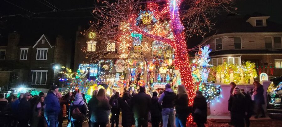 Dyker Heights Holiday Lights - Key Points at a Glance