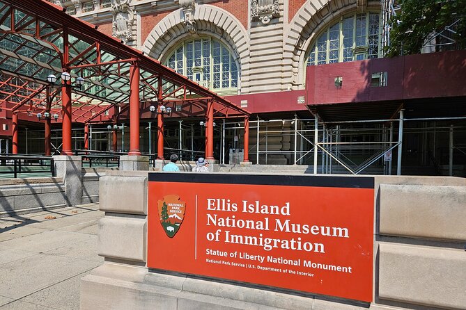 Ellis Island and Statue of Liberty Tour - Ellis Island and the Immigration Museum