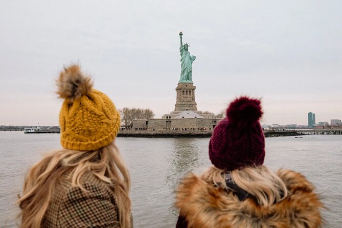 Express Sightseeing Bus Tour with Statue of Liberty Cruise Combo - Commentary, vehicles, and what can go wrong