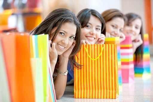 Fashion on Fifth Avenue Shopping Tour - Who should book it?