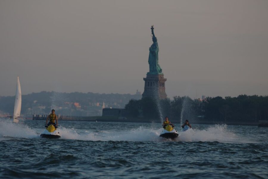 From Jersey City: Manhattan Jet Ski Tour - Reaching the New Jersey marina