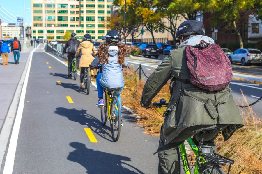 From Manhattan: 2-Hour Brooklyn Bridge Sightseeing Bike Tour - Key points to know before you book