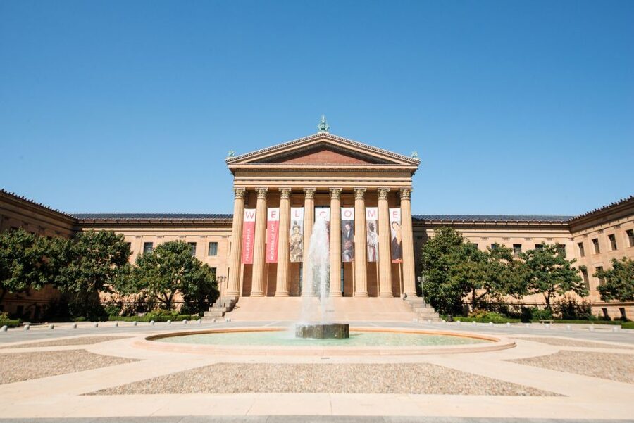 From NYC: Day Trip to Philadelphia and Amish Country - Who should book this day trip?