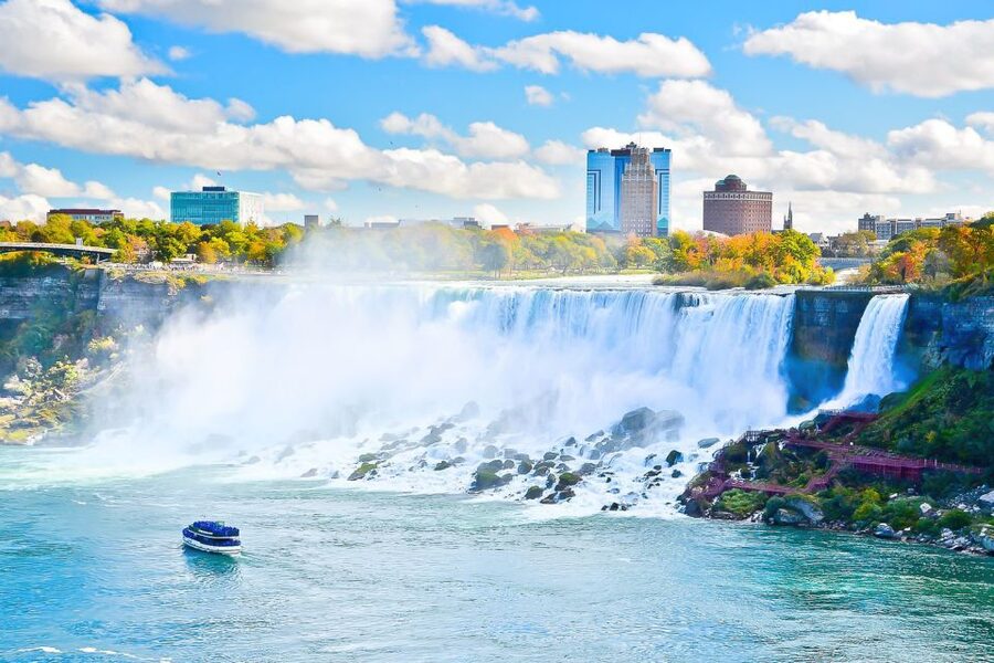 From NYC: Niagara Falls Full-Day Tour with Maid of the Mist - Guides, languages, and how the day is run
