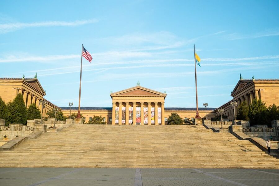 From NYC: Niagara Falls, Washington, and Philadelphia Tour - Philadelphia packs Independence Hall into a short stop