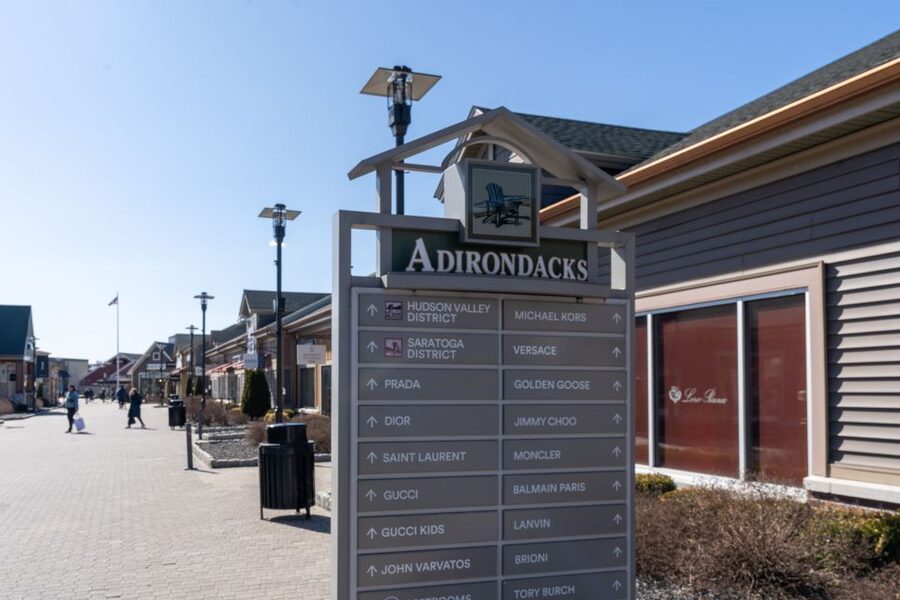 From NYC: Woodbury Common Premium Outlets Shopping Tour - Shopping across 220 stores