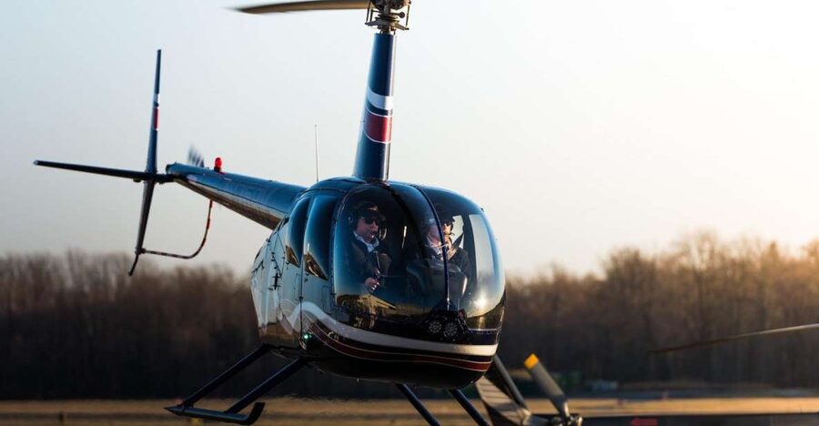 From Westchester: New York Helicopter Piloting Experience - Key points to know before booking