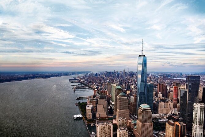 Fully Guided VIP Tour of One World Observatory - The sky pod ascent to floor 102