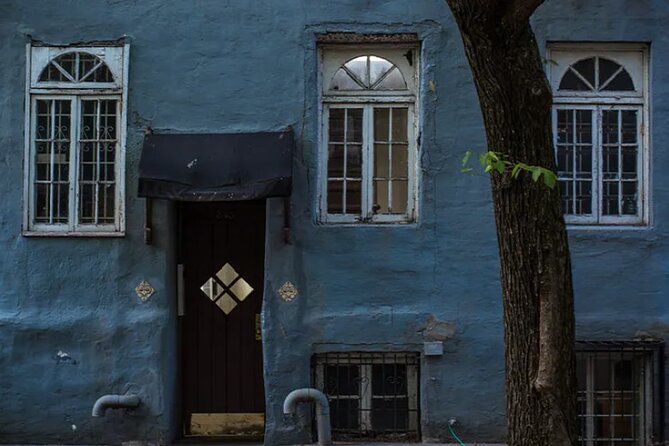 Ghosts of New York Walking Tour - White Horse Tavern and the Dylan Thomas story
