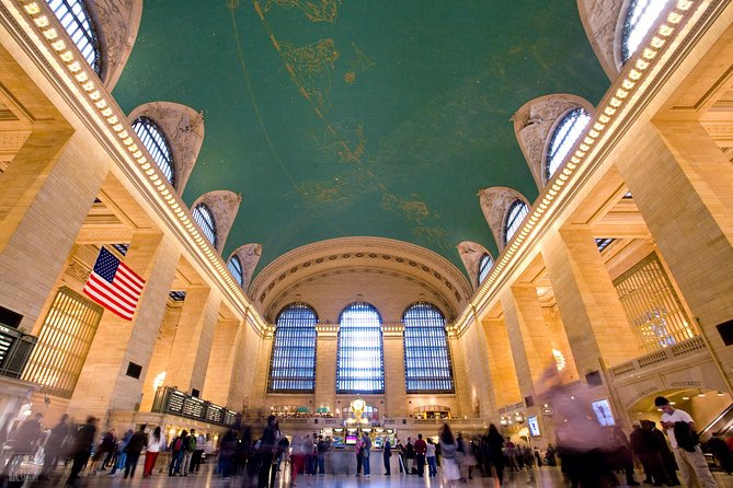 Grand Central Photo Tour - Learning to see the terminal differently