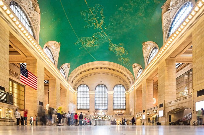 Grand Central Terminal: Secrets & Stories Tour - A useful pause in the Dining Concourse
