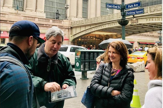 Grand Central: The Open Sesame Bagel Tour - The facade and the terminal from the street