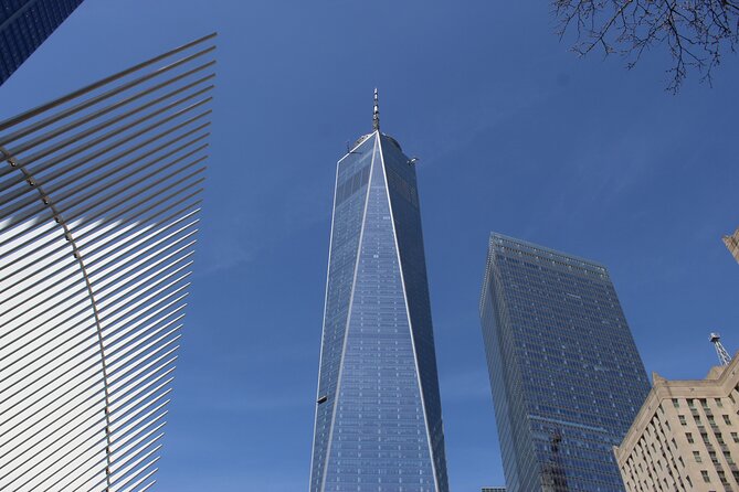 Gray Line New York Fully Guided 5 Hour Sightseeing Tour - Guide quality and group management matter here