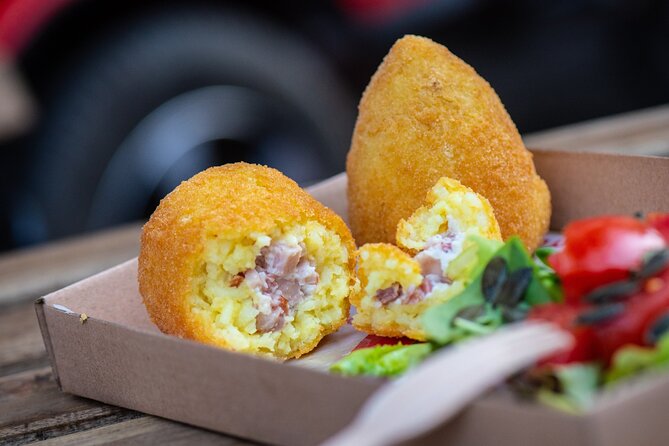 Greenwich Village Food Tour | Tasty Tours NYC - Italian arancini and a cupcake finale