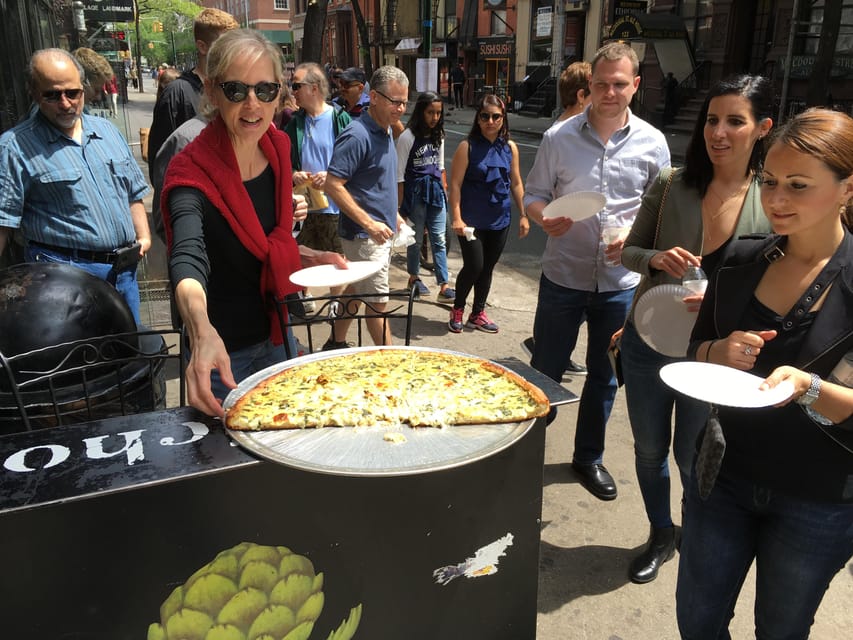 Greenwich Village: Small Group Walking and Food Tasting Tour - Bleecker Street Pizza keeps the New York slice alive