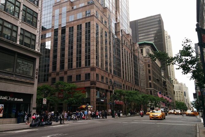 Guided Admission to Modern Art and Metropolitan Museums in NYC - Who should book this experience?