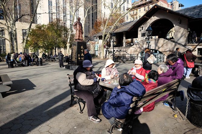 Guided tour of Lower East Side, Chinatown and Little Italy in French - Is $63.86 a fair price?