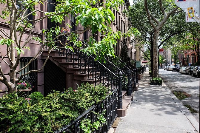 Guided tour of SoHo, Greenwich Village and Meatpacking District in French - Who should book this experience?