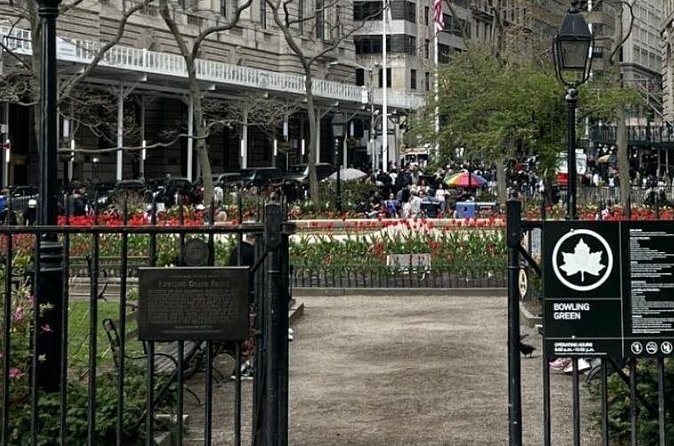Guided Tour (with Audio) Hamilton Musical in Lower Manhattan NYC - How the audio changes the walk