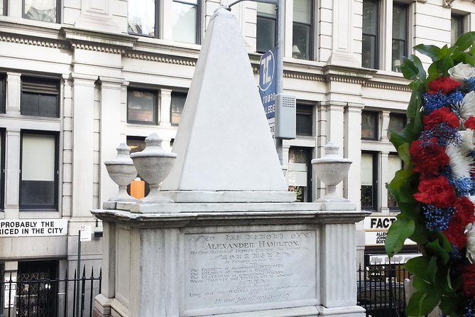 Hamilton and Washington Revolutionary Walking Tour - Peter Minuit Plaza and Hamilton’s early New York