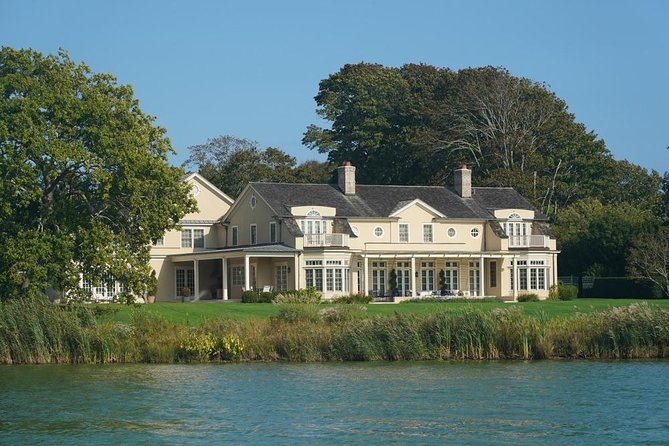 Hamptons Private Day Trip from New York City - Southampton: shops, cafes, and expensive addresses