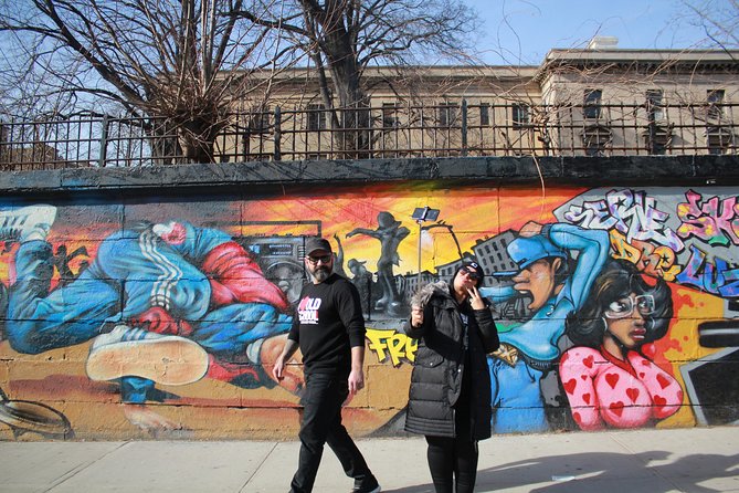 Harlem Hip-Hop Walking Tour - The three-screen introduction to New York City