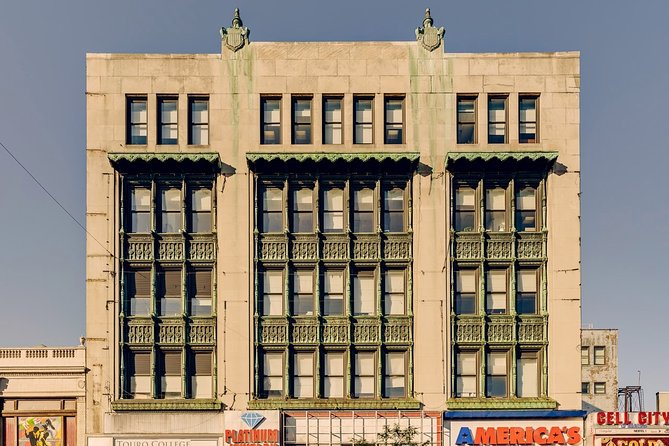 Harlem Walking Tour: Mount Morris Park Historic District w/ Lunch - A historic building linked to Fidel Castro